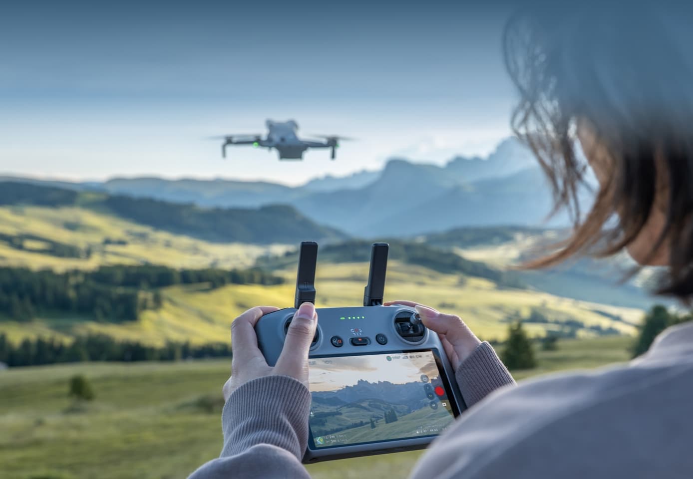 Demo Product 66 Wireless Gadget With Cool Features